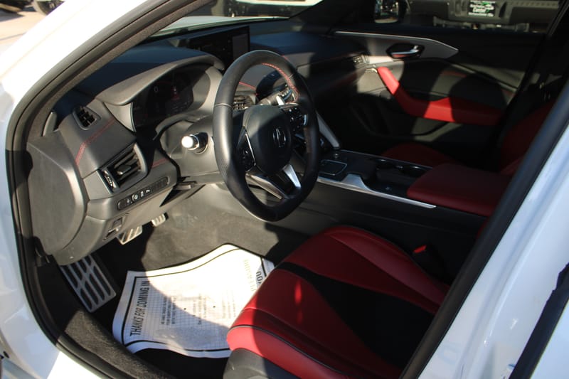 2025 ACURA TLX - ACU001037