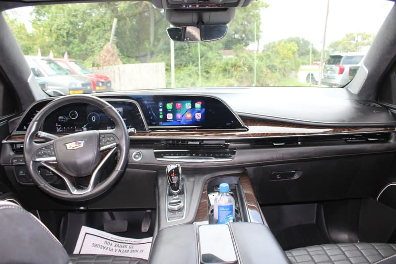 2023 CADILLAC ESCALADE - CAD115598