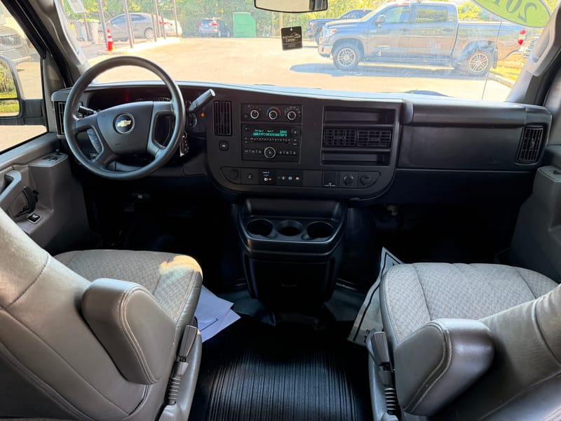 2017 CHEVROLET EXPRESS - CHE125784