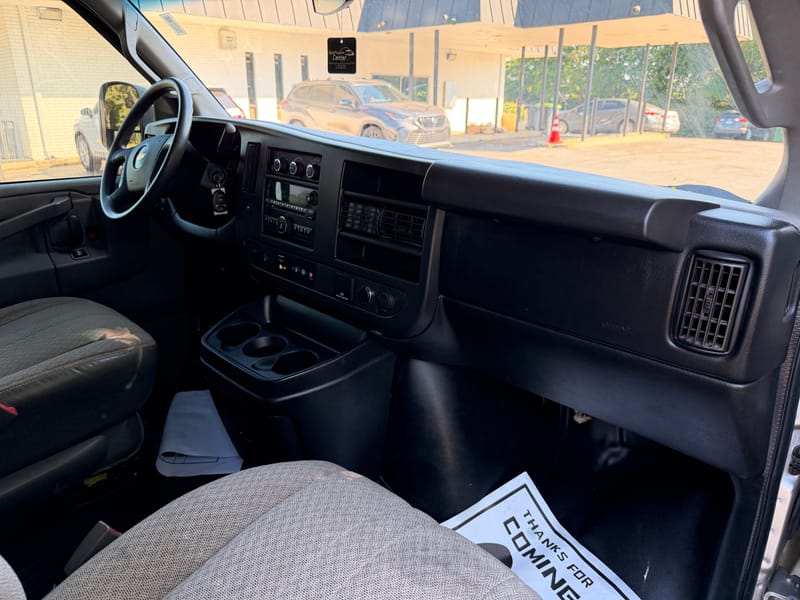 2017 CHEVROLET EXPRESS - CHE125784