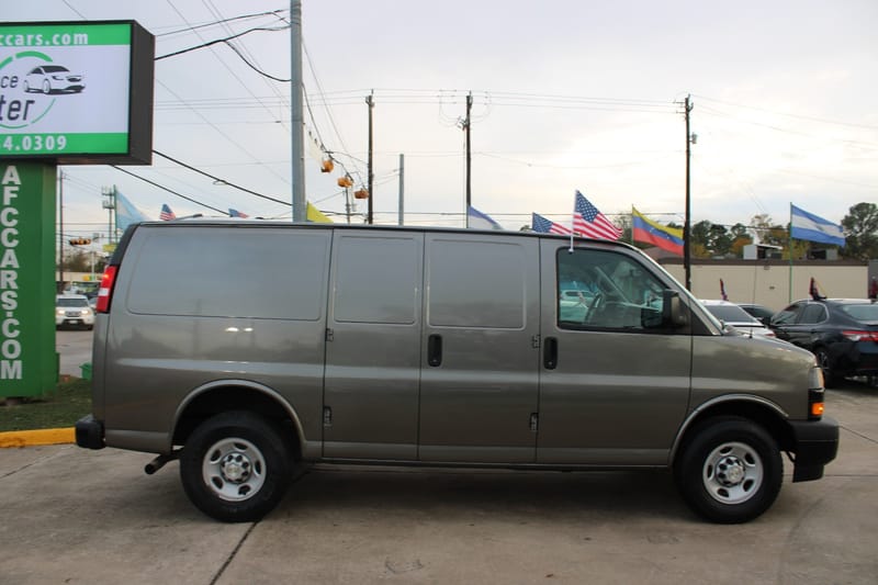 2020 CHEVROLET EXPRESS - CHE255713B