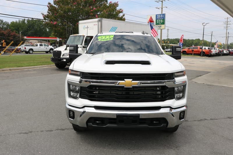 2025 CHEVROLET SILVERADO - CHE261625B