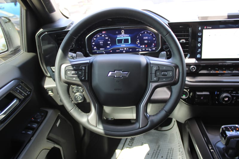 2025 CHEVROLET SILVERADO - CHE278716