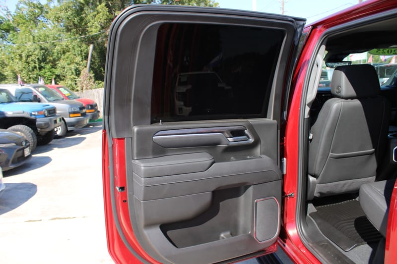 2025 CHEVROLET SILVERADO 2500 - CHE340963