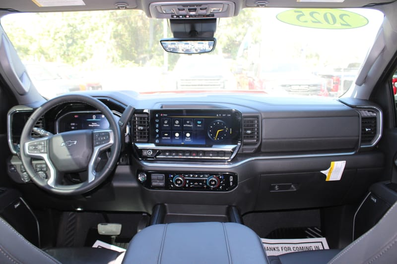 2025 CHEVROLET SILVERADO 2500 - CHE340963