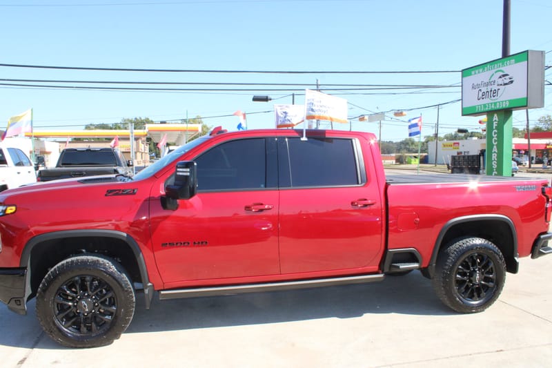 2025 CHEVROLET SILVERADO 2500 - CHE340963