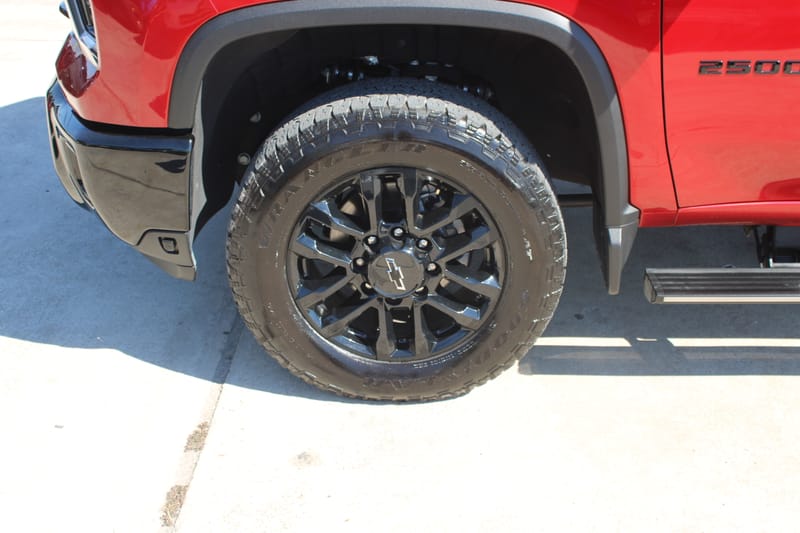 2025 CHEVROLET SILVERADO 2500 - CHE340963