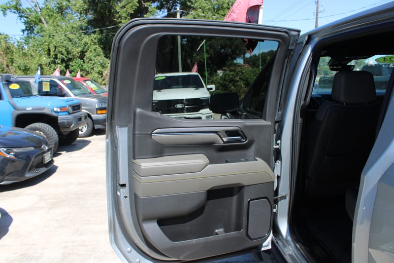 2024 CHEVROLET SILVERADO - CHE348706