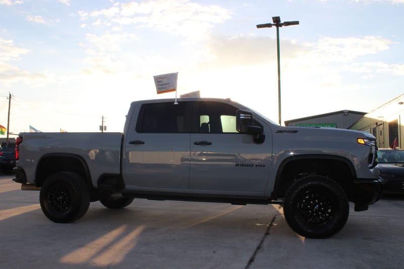 2024 CHEVROLET SILVERADO 2500 - CHE439505