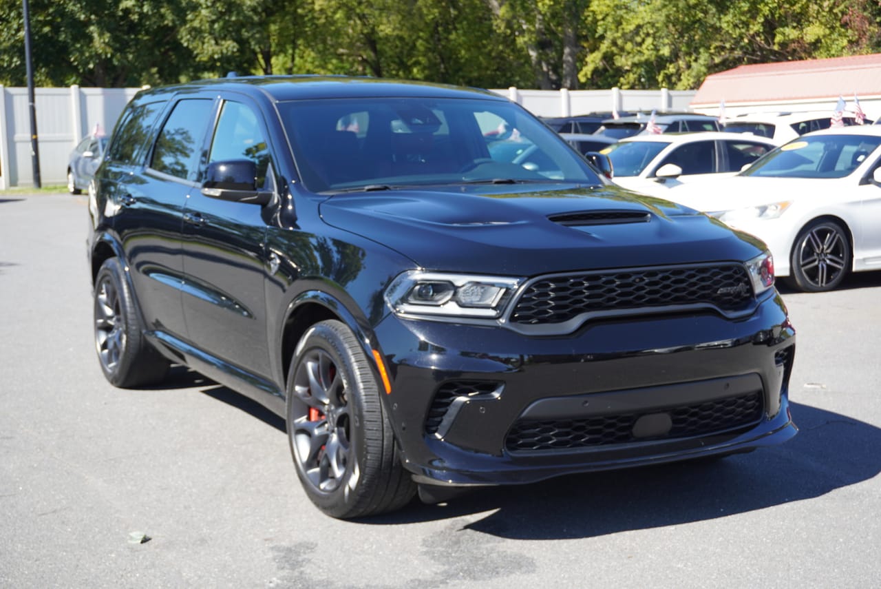2024 DODGE DURANGO HELL PREM - DOD108175 — photo 1 of 33