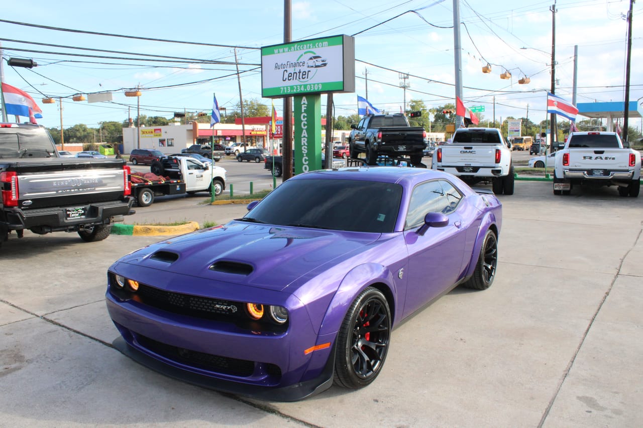 2023 DODGE CHALLENGER - DOD667174 — photo 1 of 24