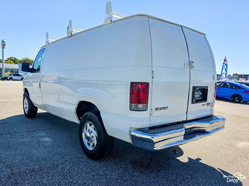 2010 FORD ECONOLINE - FORA04286