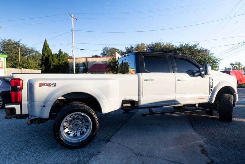 2025 FORD F-450 PLATINUM - FORD11053