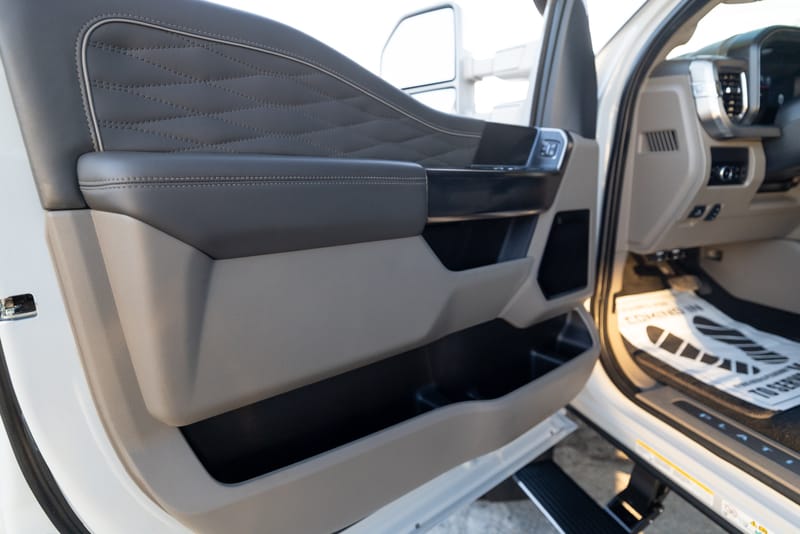 2025 FORD F-450 PLATINUM - FORD11053
