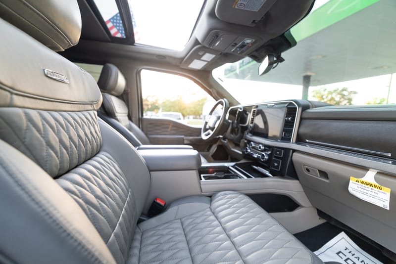 2025 FORD F-450 PLATINUM - FORD11053