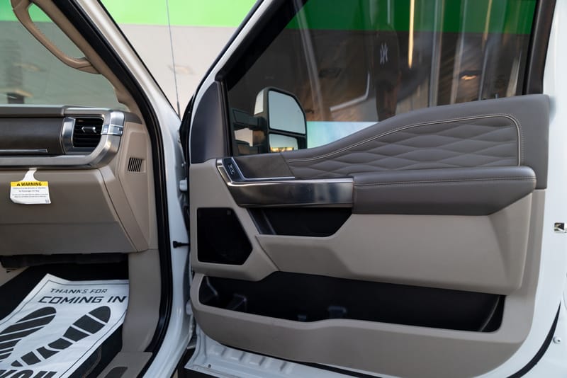 2025 FORD F-450 PLATINUM - FORD11053
