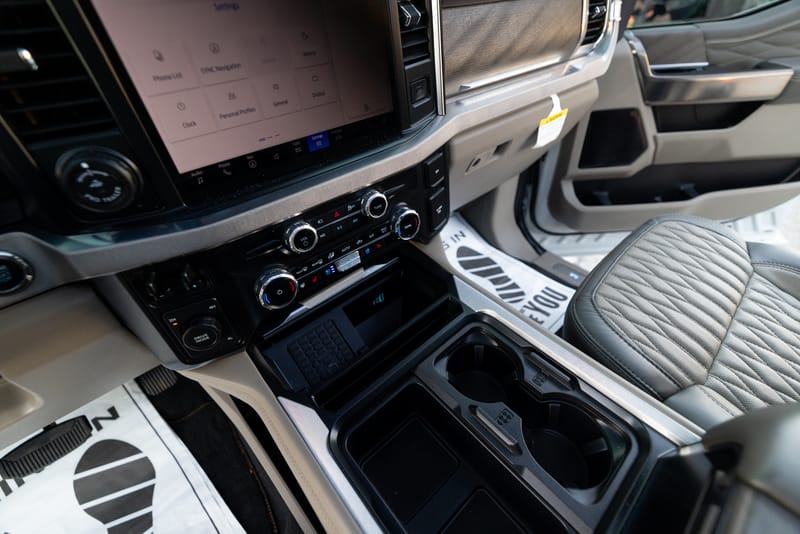 2025 FORD F-450 PLATINUM - FORD11053
