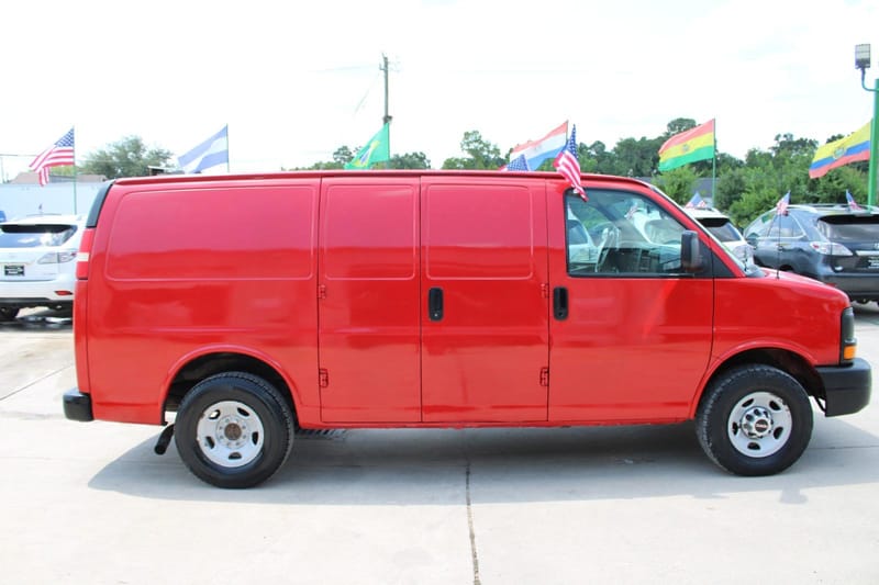 2013 GMC SAVANA - GMC127370C