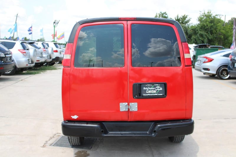 2013 GMC SAVANA - GMC127370C