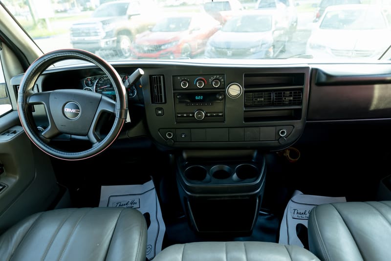 2014 GMC SAVANA - GMC146828B