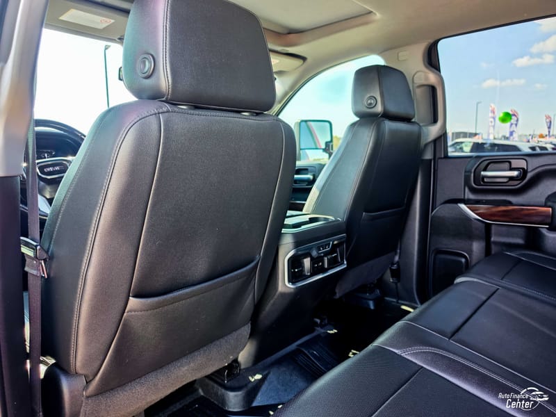 2021 GMC SIERRA SLT - GMC223267B