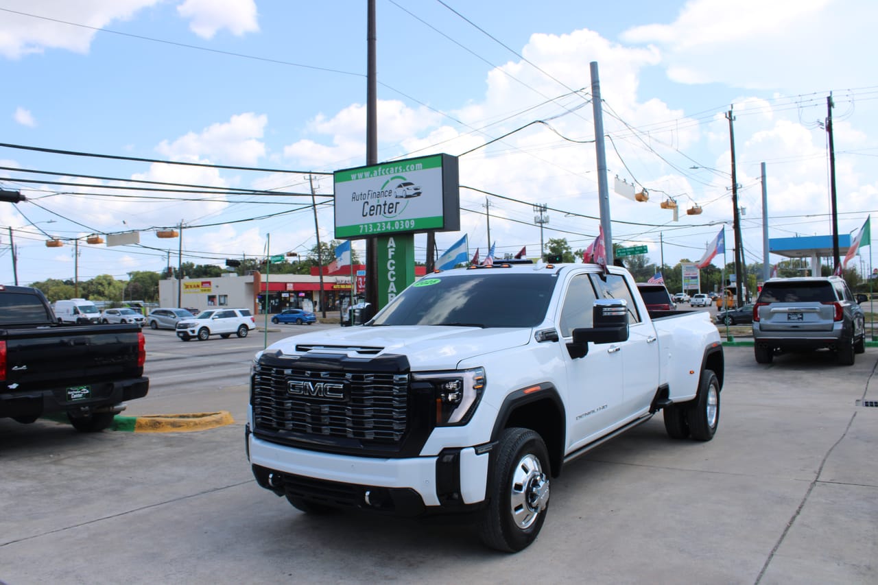 2025 GMC SIERRA - GMC269840 — photo 1 of 27