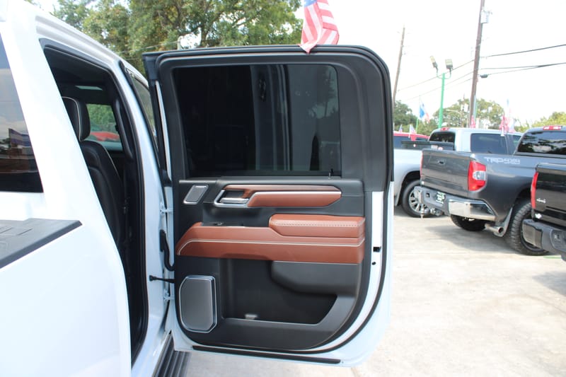 2025 GMC SIERRA - GMC269840