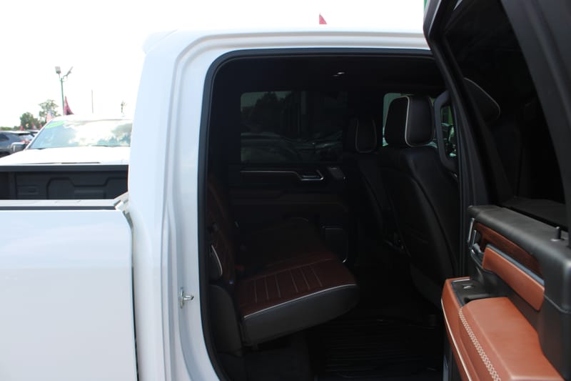 2025 GMC SIERRA - GMC269840