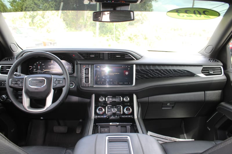 2023 GMC YUKON - GMC401739B
