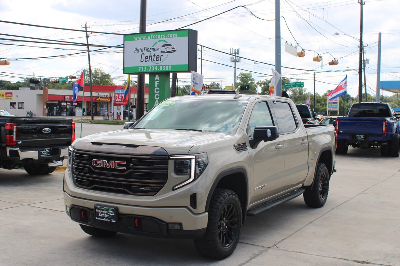 2022 GMC SIERRA - GMC627130 — photo 1 of 24