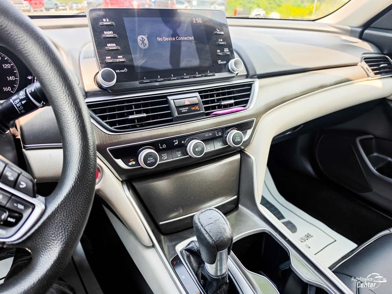 2019 HONDA ACCORD LX - HON006138