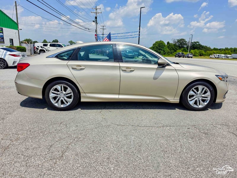 2019 HONDA ACCORD LX - HON006138