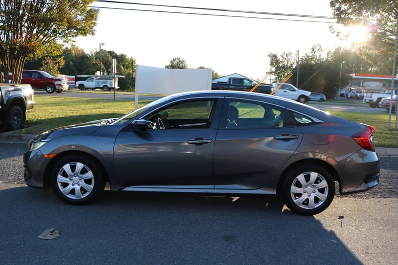 2016 HONDA CIVIC LX - HON006485E