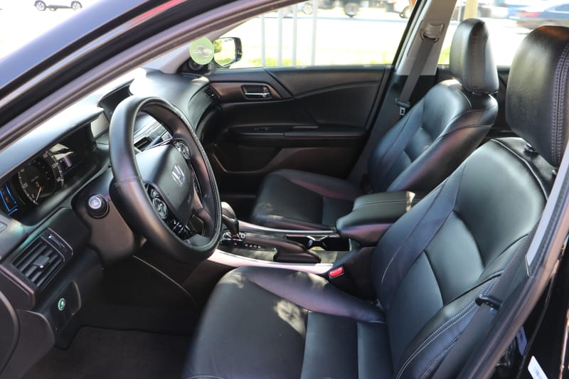 2015 HONDA ACCORD HYBRID BASE - HON010117