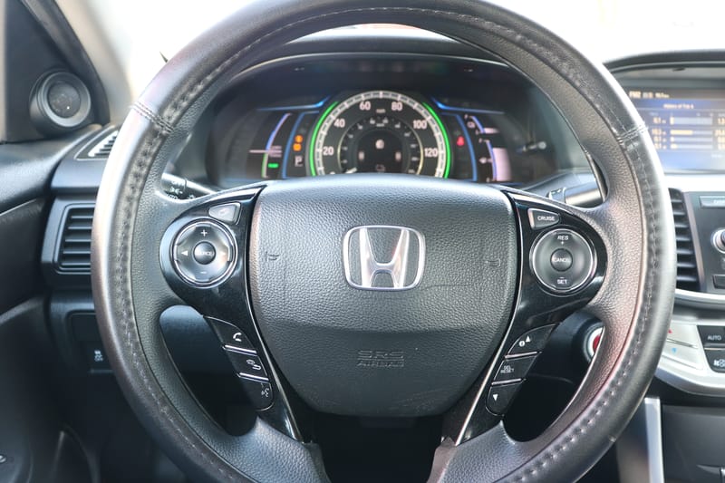 2015 HONDA ACCORD HYBRID BASE - HON010117