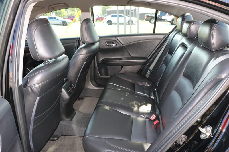 2015 HONDA ACCORD HYBRID BASE - HON010117