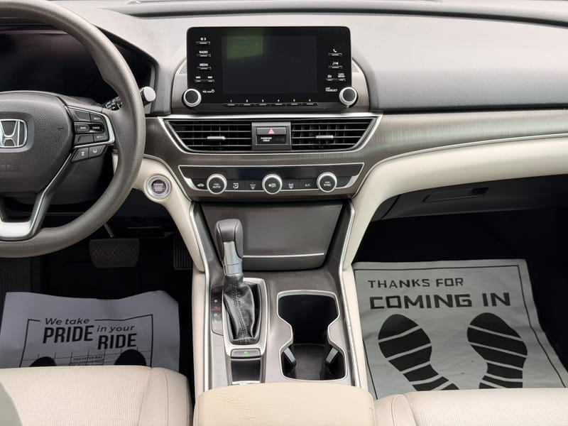 2018 HONDA ACCORD LX - HON021214