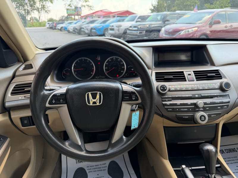 2009 HONDA ACCORD LX - HON024001G
