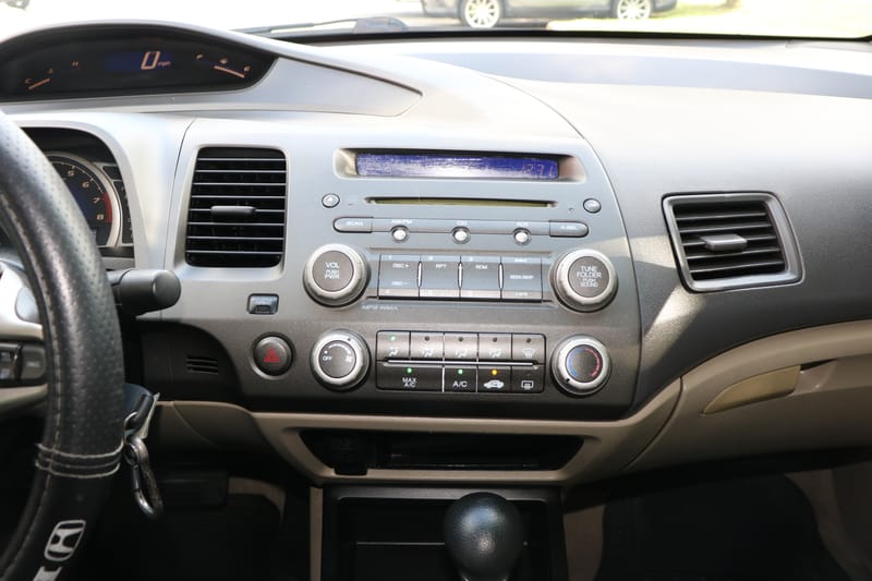 2011 HONDA CIVIC LX - HON033960B