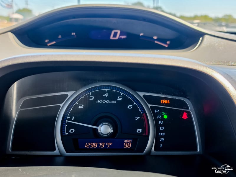 2011 HONDA CIVIC DX-VP - HON047360E