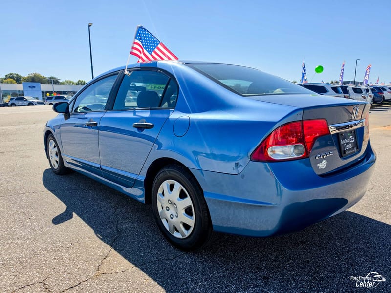 2011 HONDA CIVIC DX-VP - HON047360E