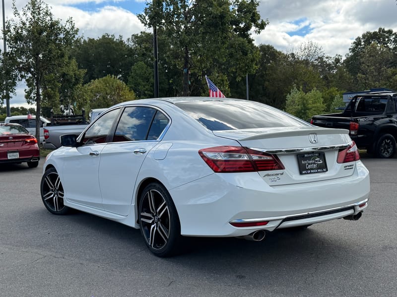 2017 HONDA ACCORD SPORT SE - HON074617