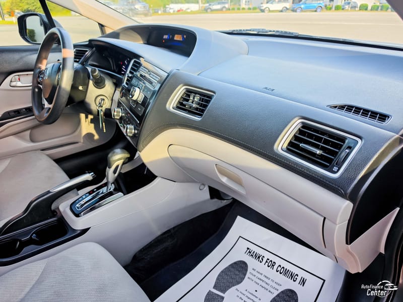2013 HONDA CIVIC LX - HON081627