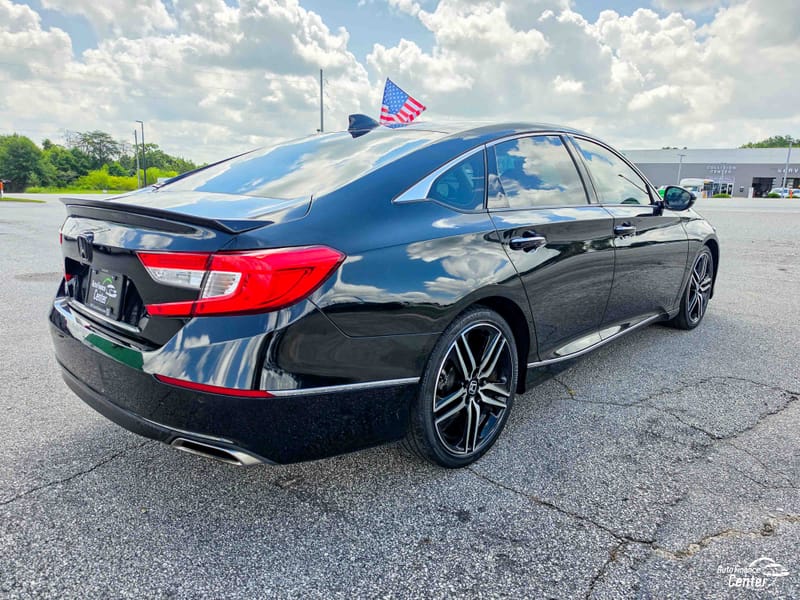 2018 HONDA ACCORD TOURING - HON113889