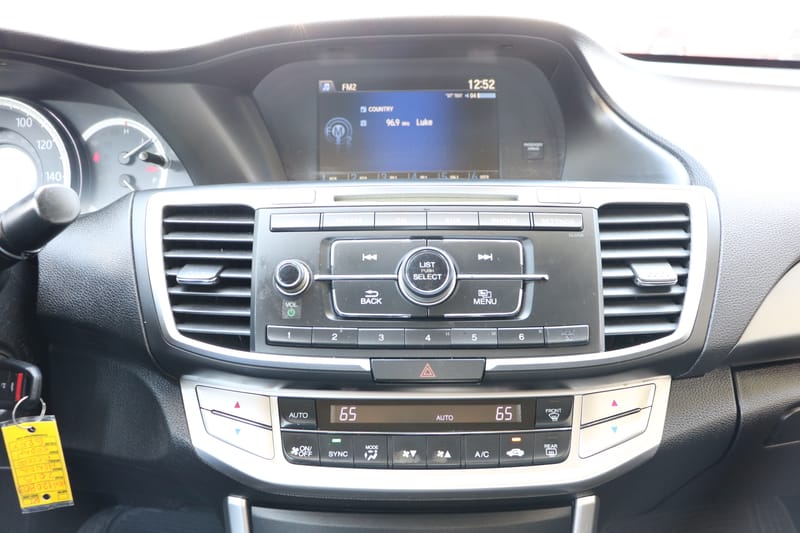 2015 HONDA ACCORD LX - HON120803