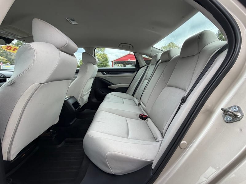 2018 HONDA ACCORD LX - HON132037C