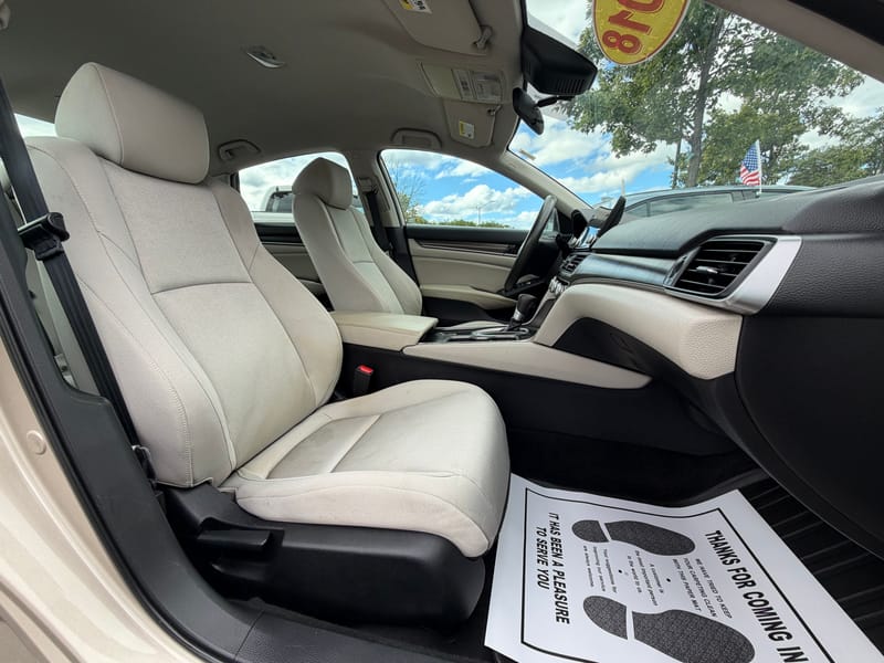 2018 HONDA ACCORD LX - HON132037C