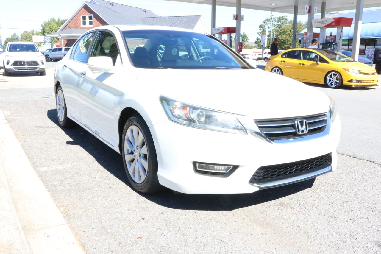 2013 HONDA ACCORD EXL - HON155112 — photo 1 of 17