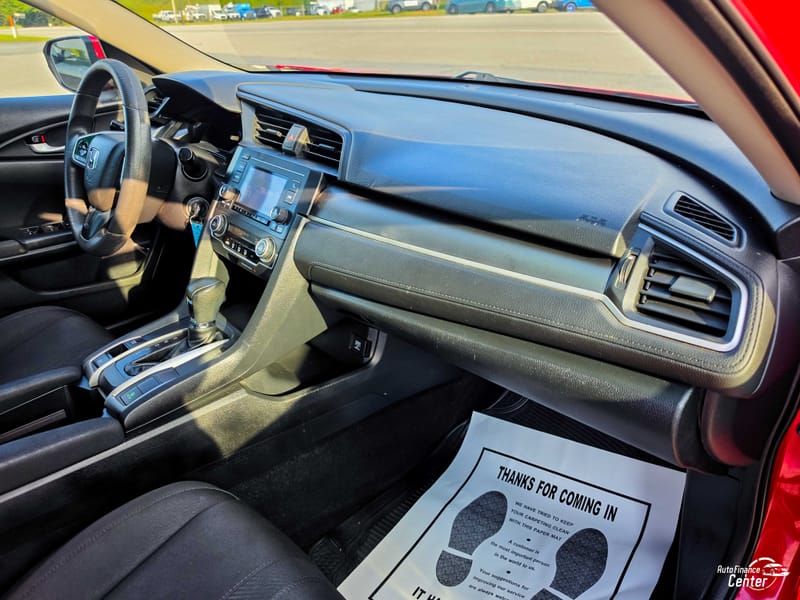 2017 HONDA CIVIC LX - HON521685B