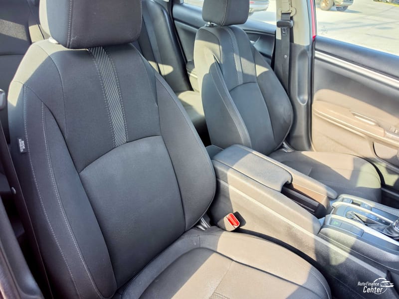 2017 HONDA CIVIC LX - HON521685B
